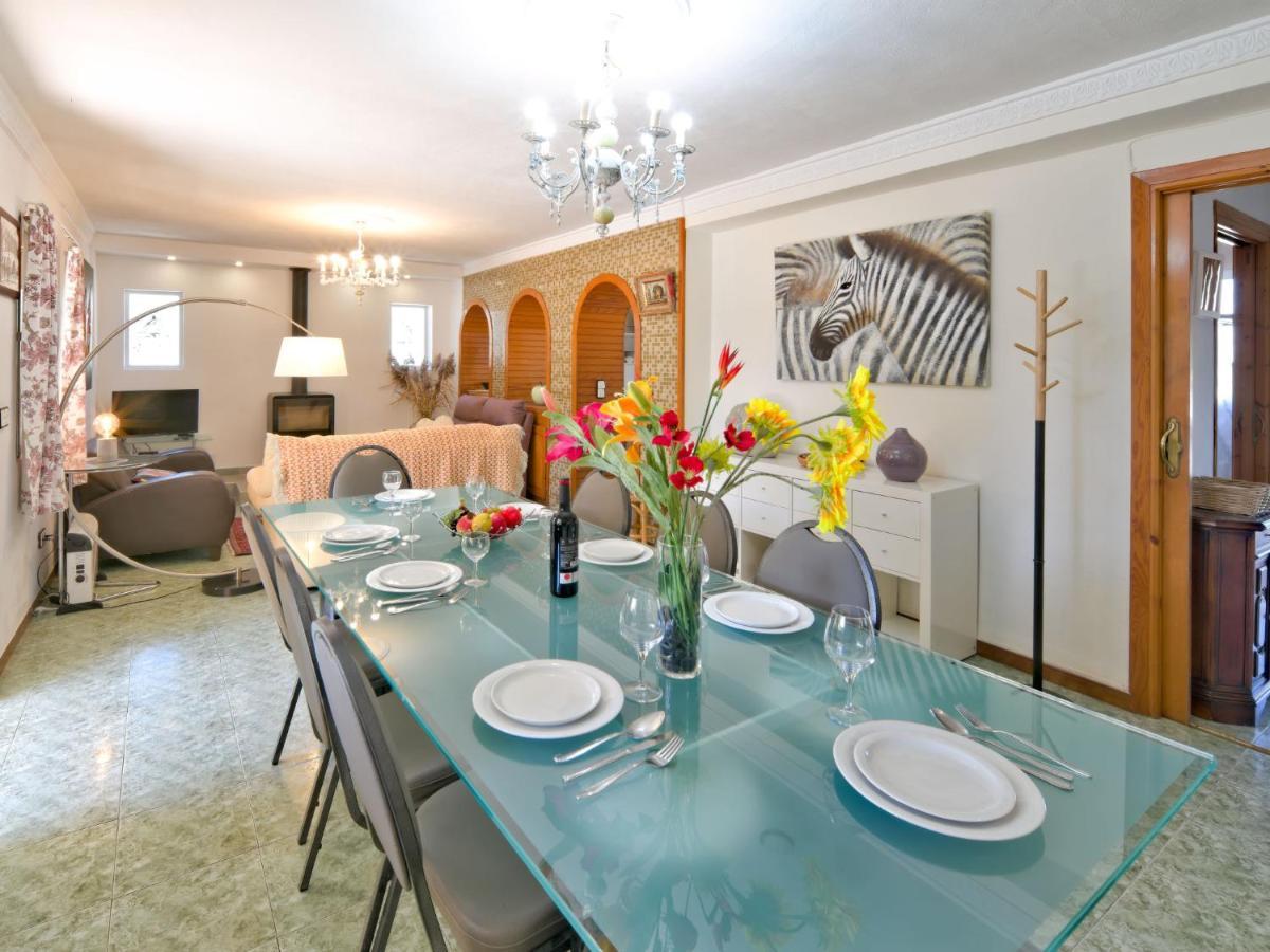 Villa Consuelo By Interhome กัลเป ภายนอก รูปภาพ